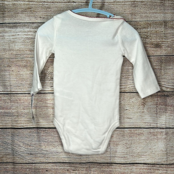 🆕 Carters Festive Baby Onesie with Red Tutu Pants size 3-6 months - Picture 3 of 8